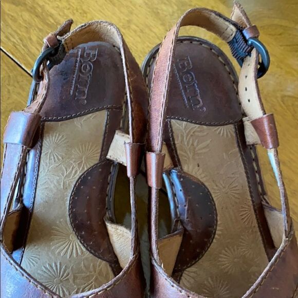 Born  wedge  sandals - Picture 5 of 8